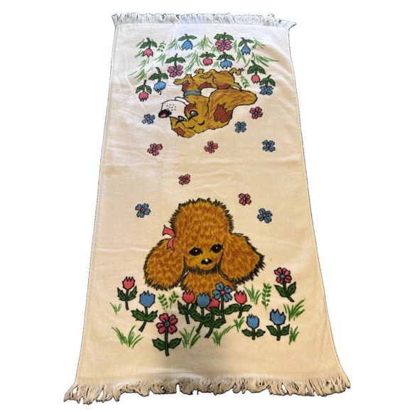 CANNON Other - Cannon Towel READ Vintage 70s Puppy Dogs In Flowers Bathroom Bath Terry